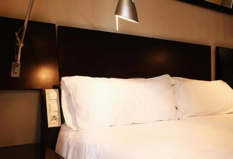 Hotel Avenida Gran Via