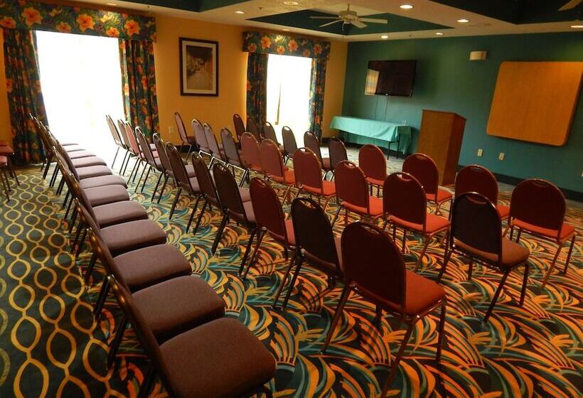 فندق Comfort Suites Tampa Brandon