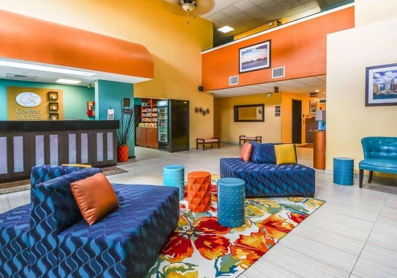 فندق Comfort Suites Tampa Brandon