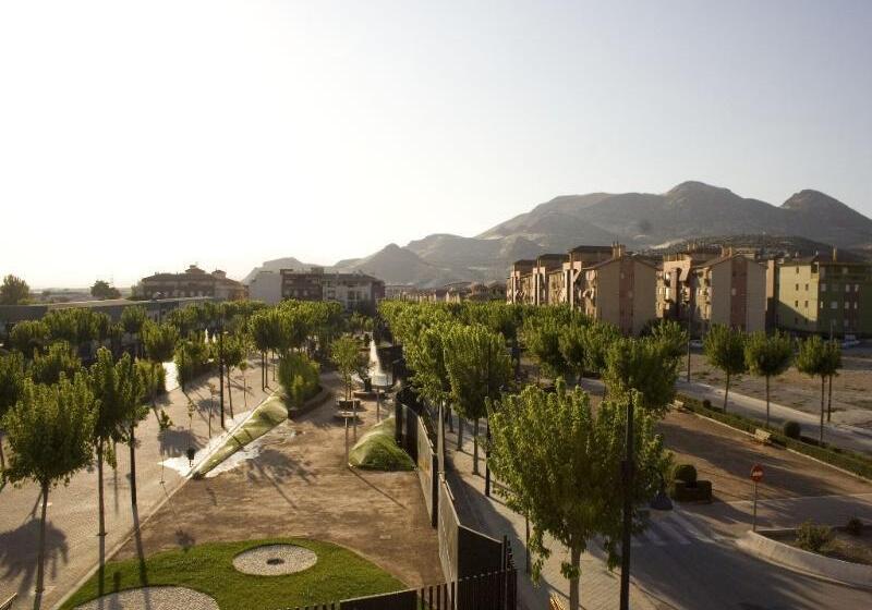 Hotel Corona De Atarfe