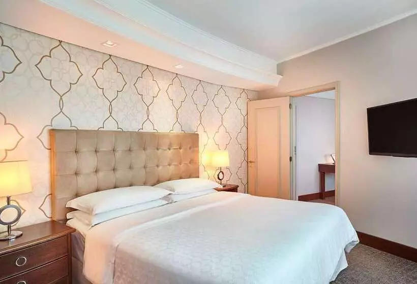 Отель Hilton Porto Alegre