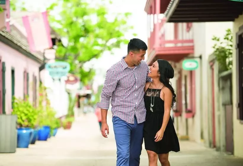 Отель Holiday Inn Express St Augustine Dtwn Historic, An Ihg