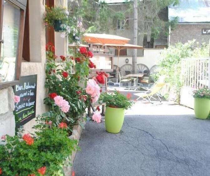 هتل Hôtel De L Europe Et Des Bains