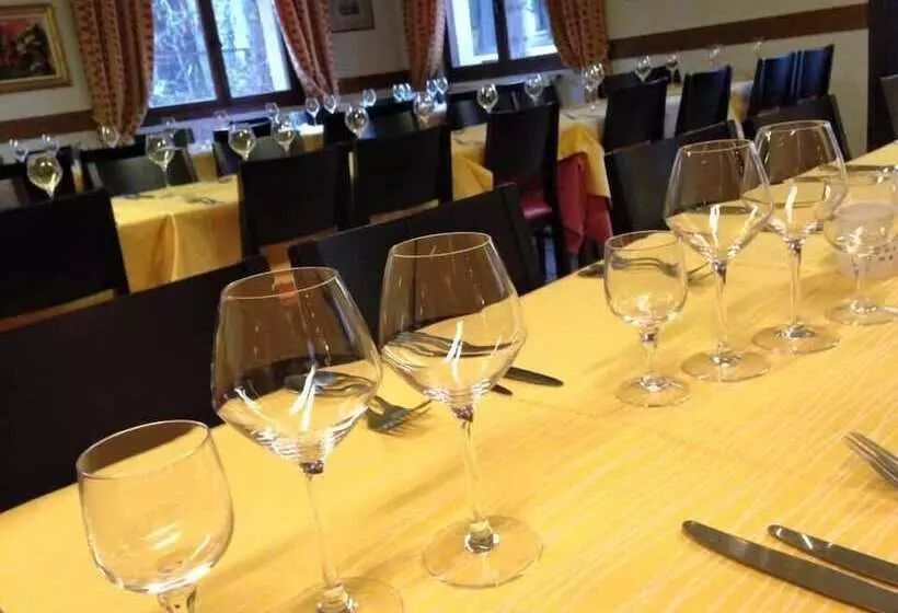 هتل Hôtel De L Europe Et Des Bains