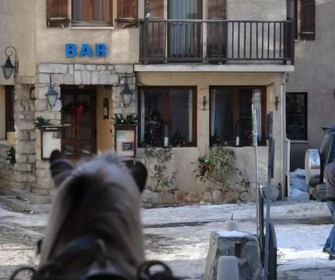 هتل Hôtel De L Europe Et Des Bains