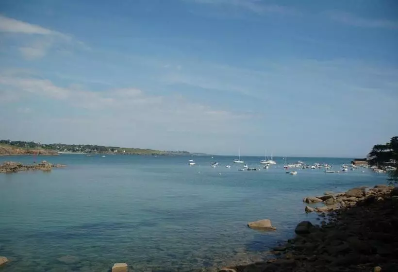 فندق Hôtel Du Port Et De L Aven