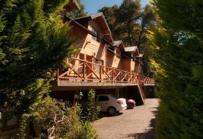 هتل Las Cumbres Apart & Suites