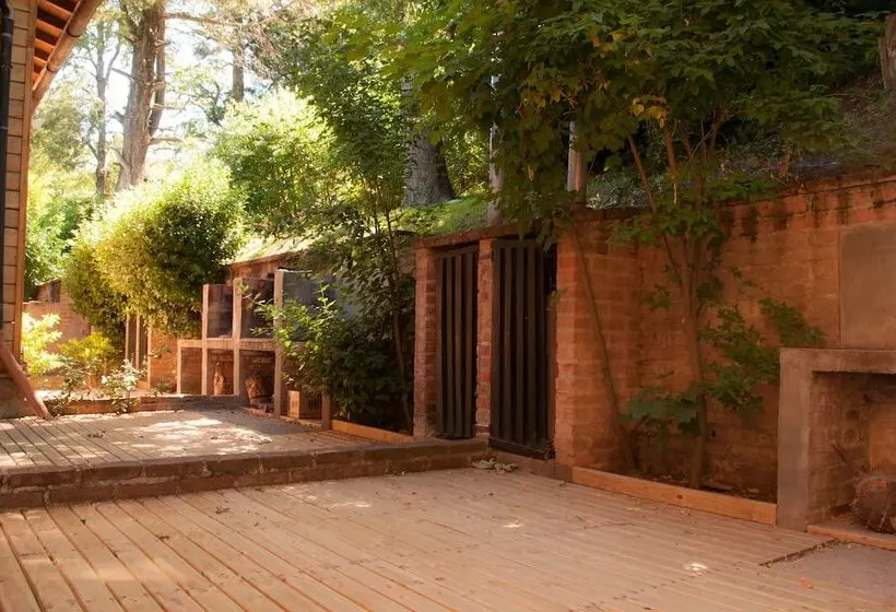 هتل Las Cumbres Apart & Suites