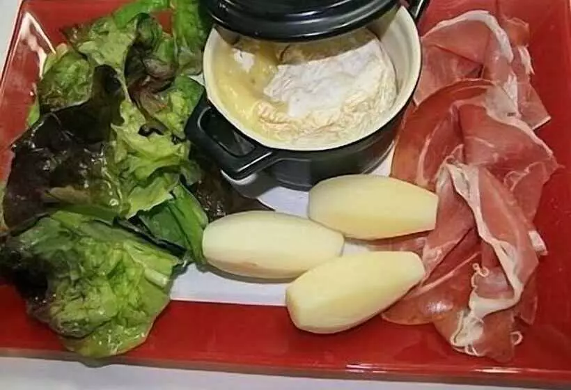 Отель Logis   Hôtel Restaurant L Ecu De France