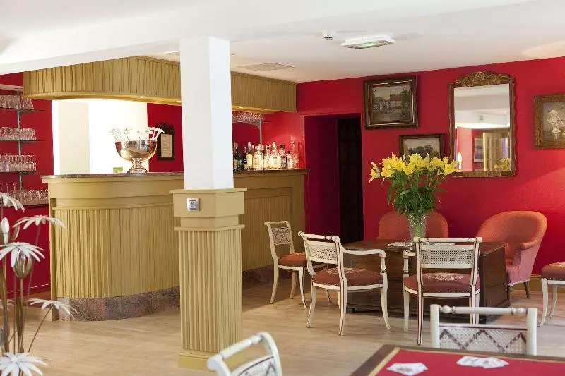 酒店 Logis Hôtel ô En Couleur