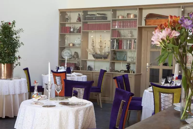 酒店 Logis Hôtel ô En Couleur