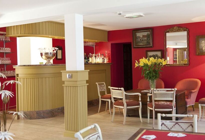 Hotel Logis Hôtel ô En Couleur