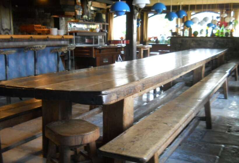 酒店 Logis Hôtel Relais Paris Bale Restaurant La Mangeoire