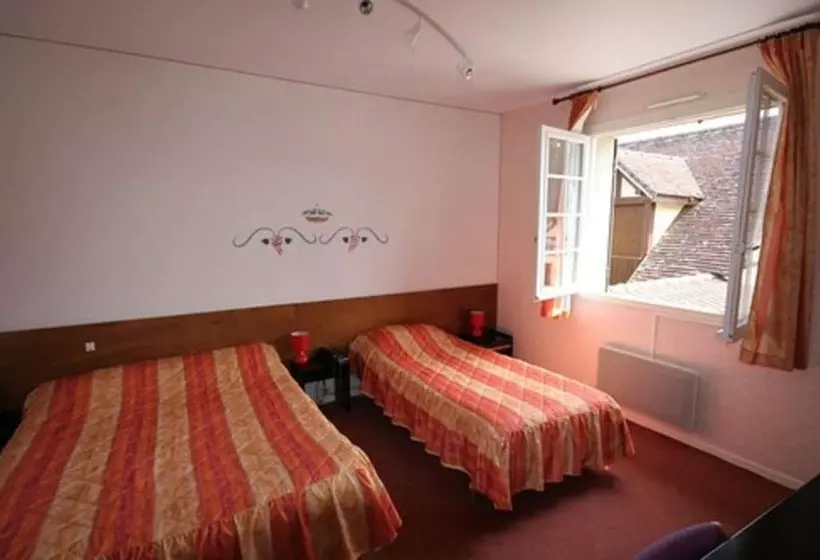 호텔 Logis Hôtel Relais Paris Bale Restaurant La Mangeoire