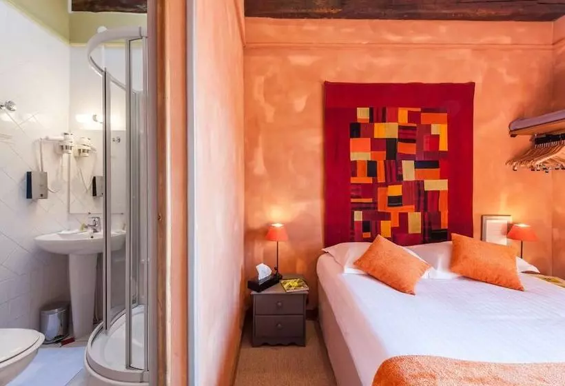 Logis Hotels Les Glycines