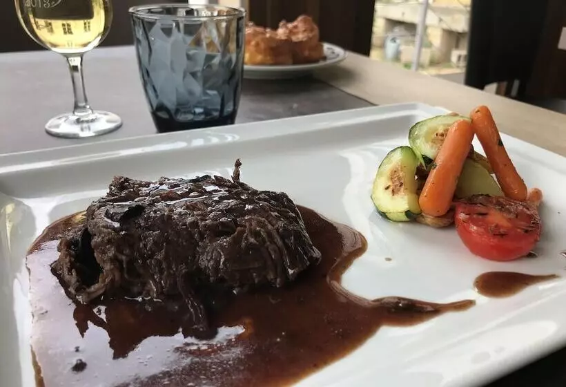 Logis Hotel Le Relais Saint Vincent