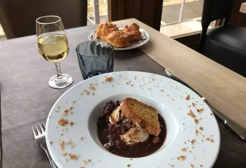 Logis Hotel Le Relais Saint Vincent