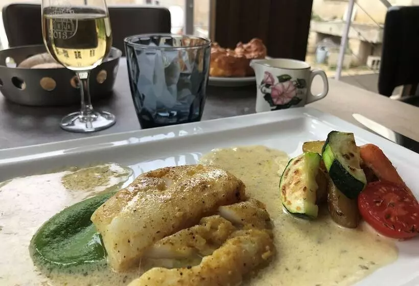 Logis Hotel Le Relais Saint Vincent