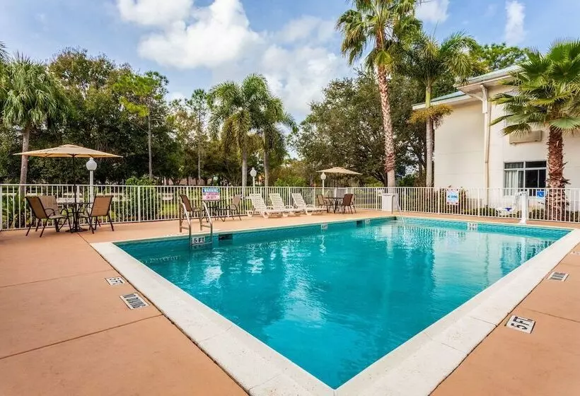 ホテル Mainstay Suites At Pga Village