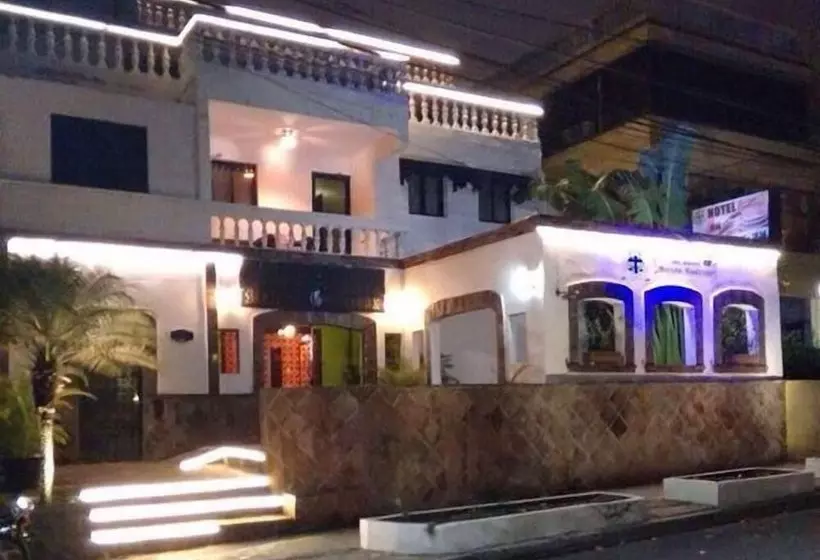 هتل Maison Gautreaux