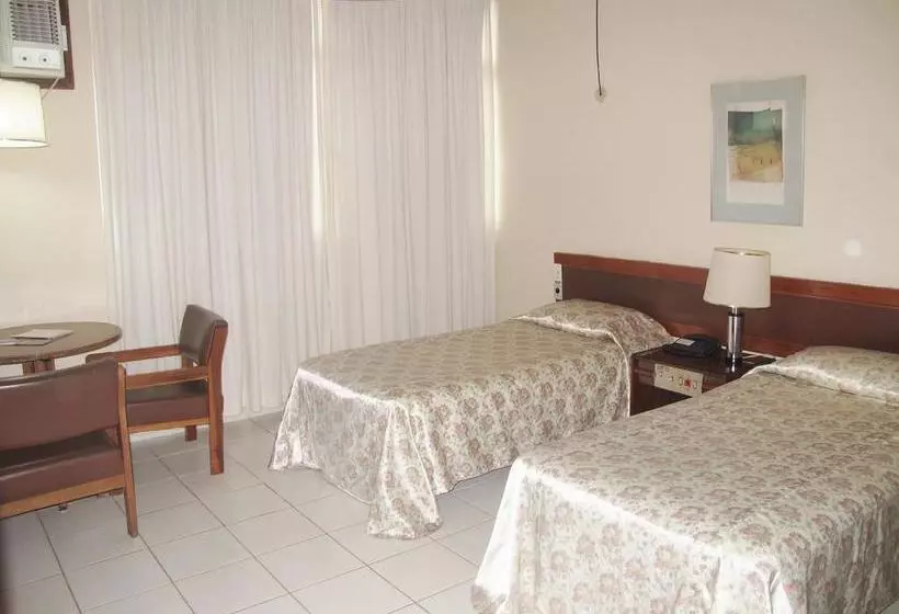 ホテル Vitoria Palace