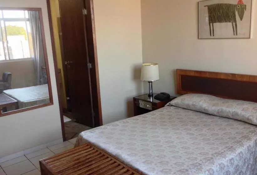 ホテル Vitoria Palace