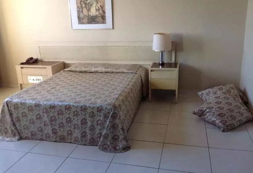 ホテル Vitoria Palace