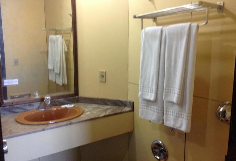 هتل Vitoria Palace