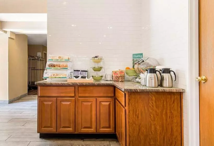 ホテル Quality Inn & Suites Georgetown Seaford