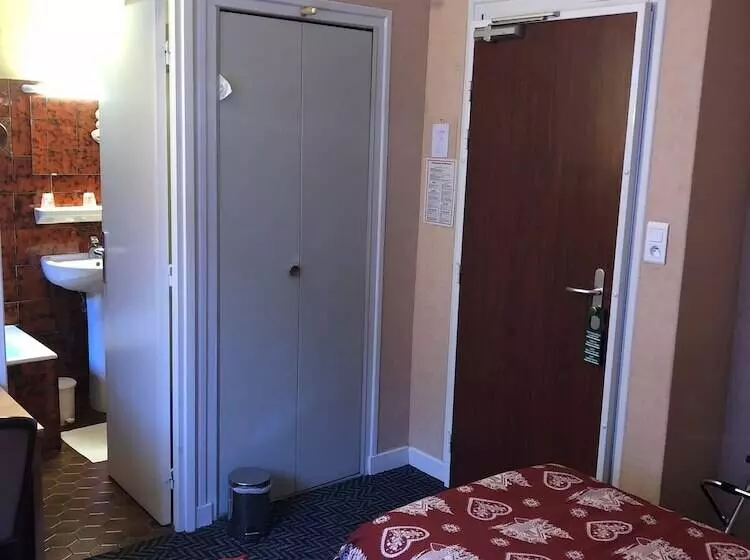 فندق Hôtel Le Perce Neige