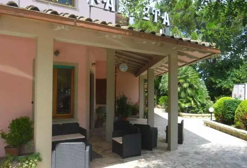 Отель Ristorante Farneta