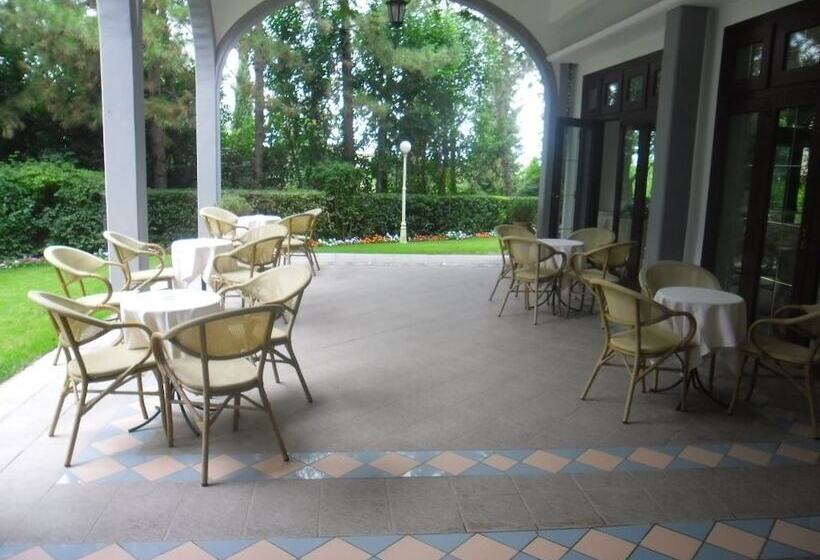 Отель Ristorante Farneta