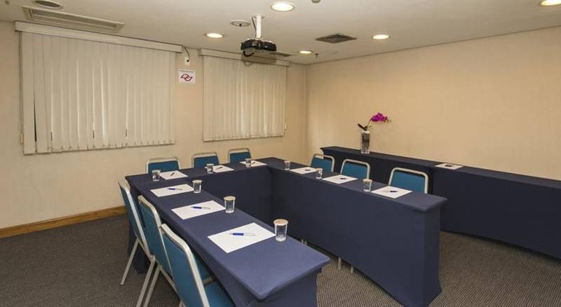 Transamerica Executive Bela Cintra