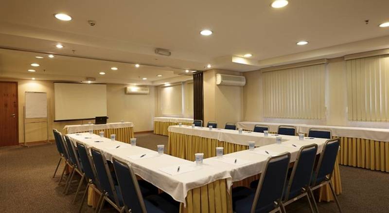 Transamerica Executive Bela Cintra