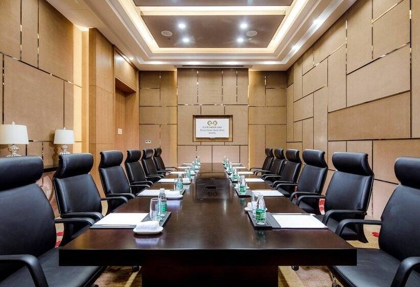 Felton Grand Hotel Bazhong