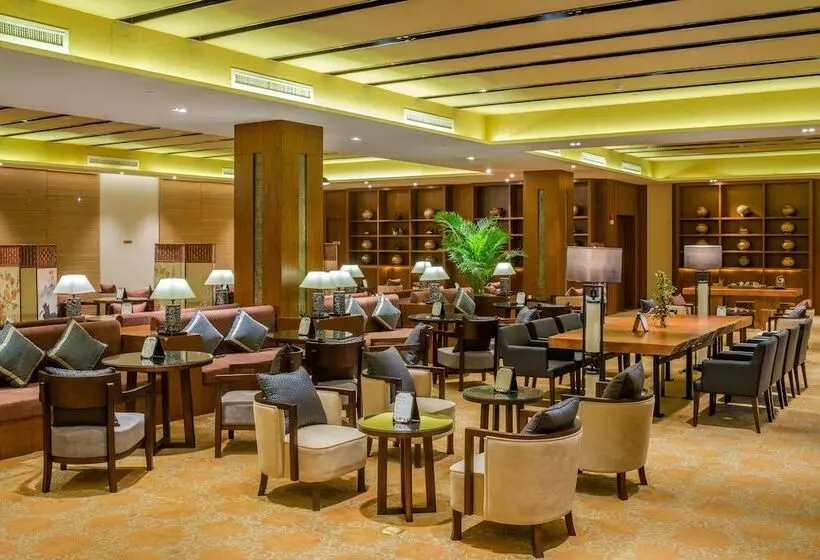 Felton Grand Hotel Bazhong