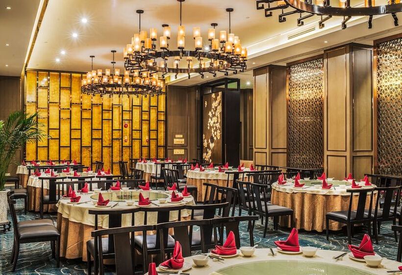 Felton Grand Hotel Bazhong