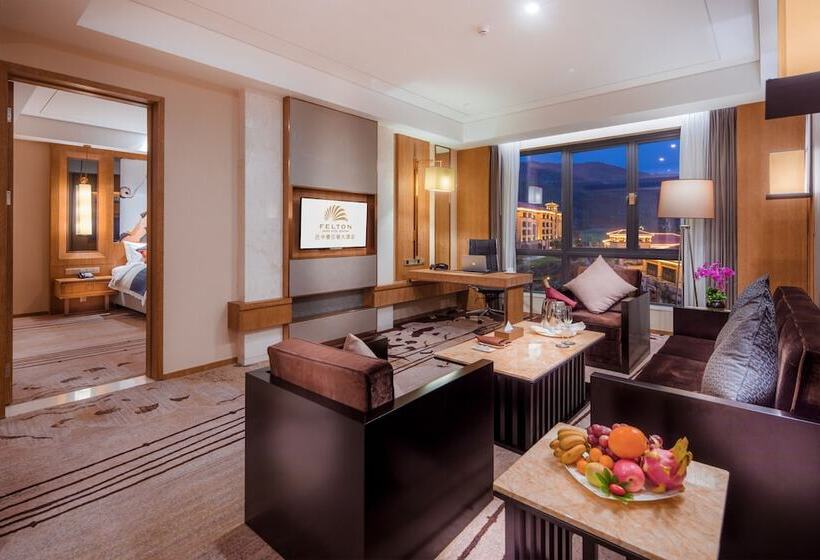 Felton Grand Hotel Bazhong