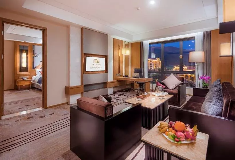 Felton Grand Hotel Bazhong