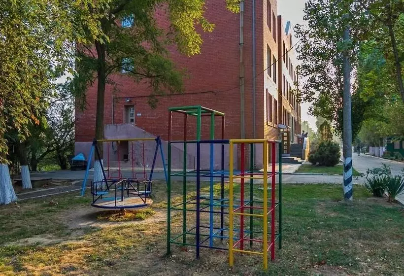 Hostelli Park Hotel Shinkar