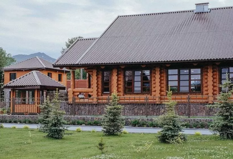 簡易ホテル Tainy Kamchatki