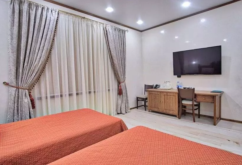 簡易ホテル Tainy Kamchatki