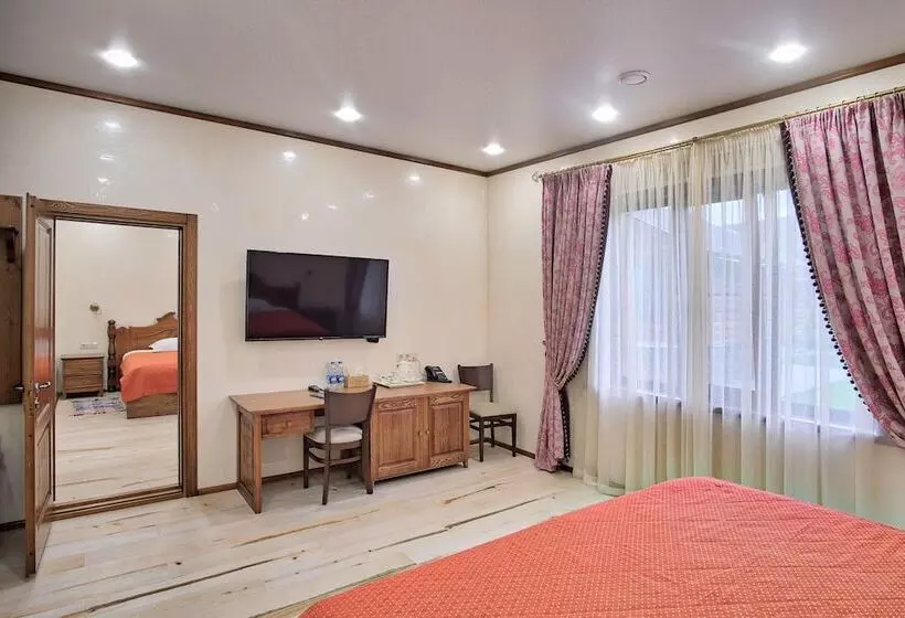 簡易ホテル Tainy Kamchatki