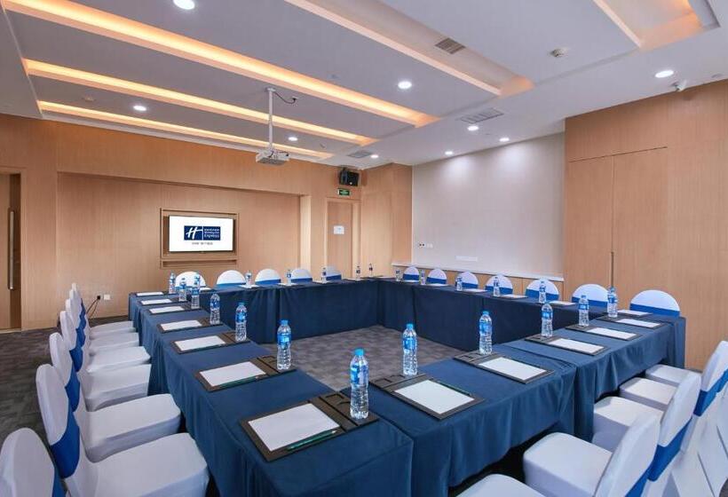 Hotel Holiday Inn Express Luoyang Yichuan, An Ihg