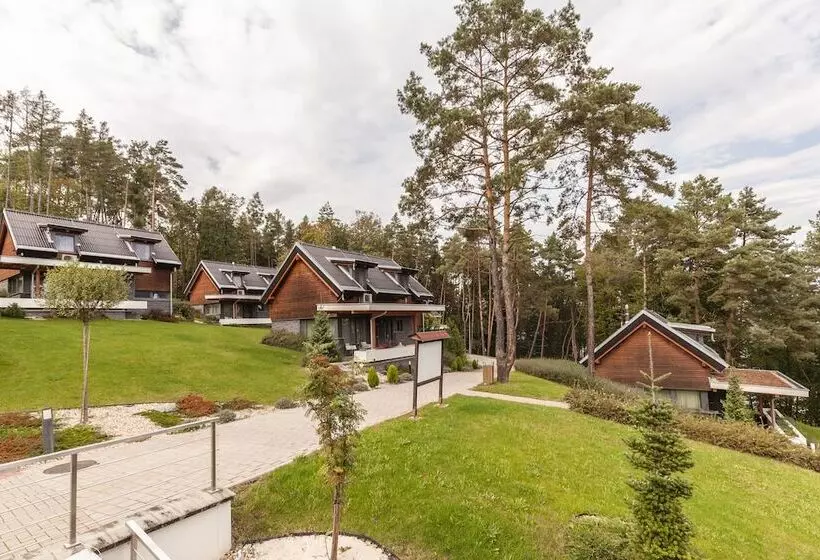 Hotelli Zelena Laguna