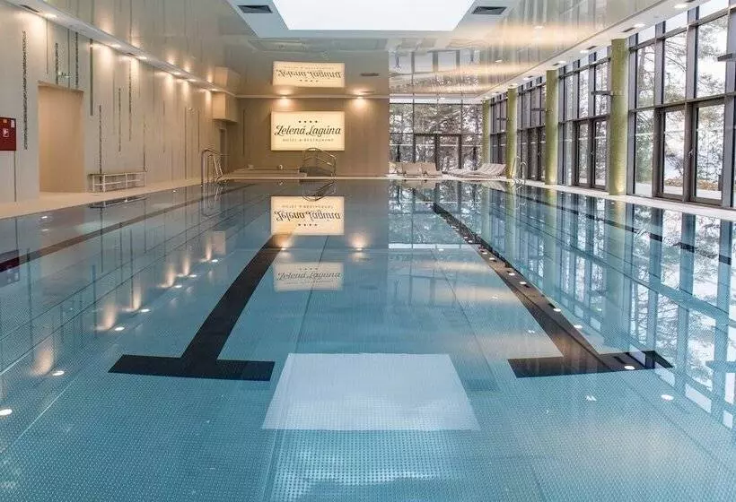 Hotelli Zelena Laguna