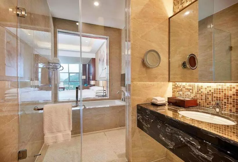 Hotelli Four Points By Sheraton Liupanshui