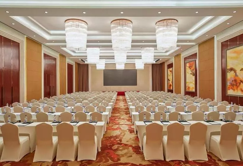 Hotelli Four Points By Sheraton Liupanshui