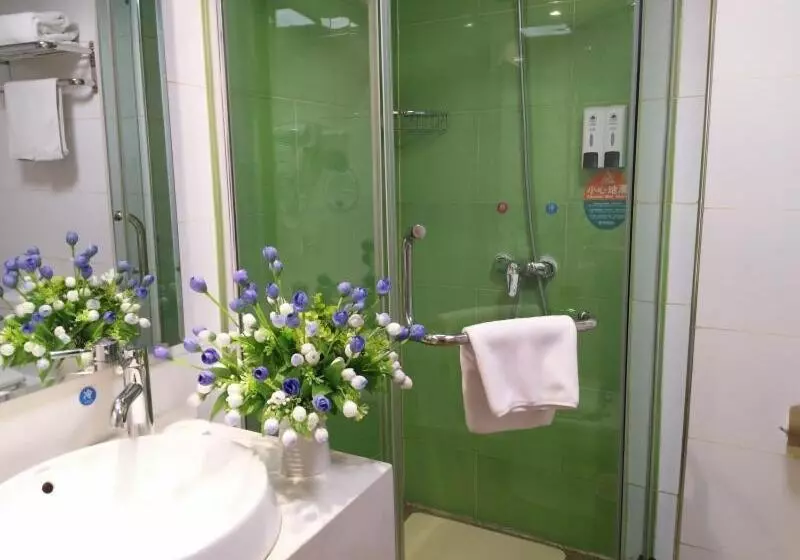 Hotelli Greentree Qinghai Hainan Tibetan Autonomous Prefecture Gonghe County Express