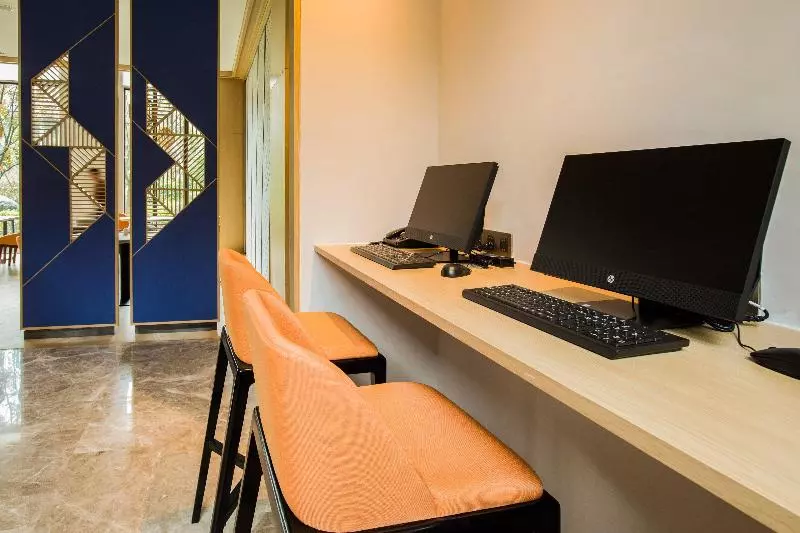 Hotelli Holiday Inn Express Guizhou Qinglong, An Ihg